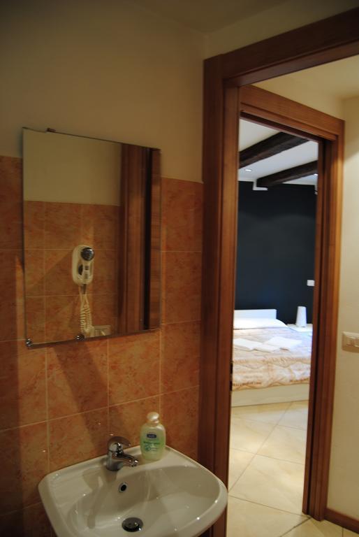 Suite Tower Μπέργκαμο Εξωτερικό φωτογραφία